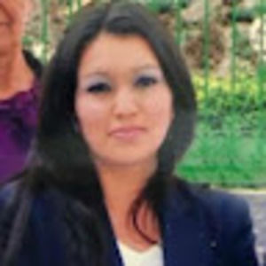 Meet your Posher, Alejandra